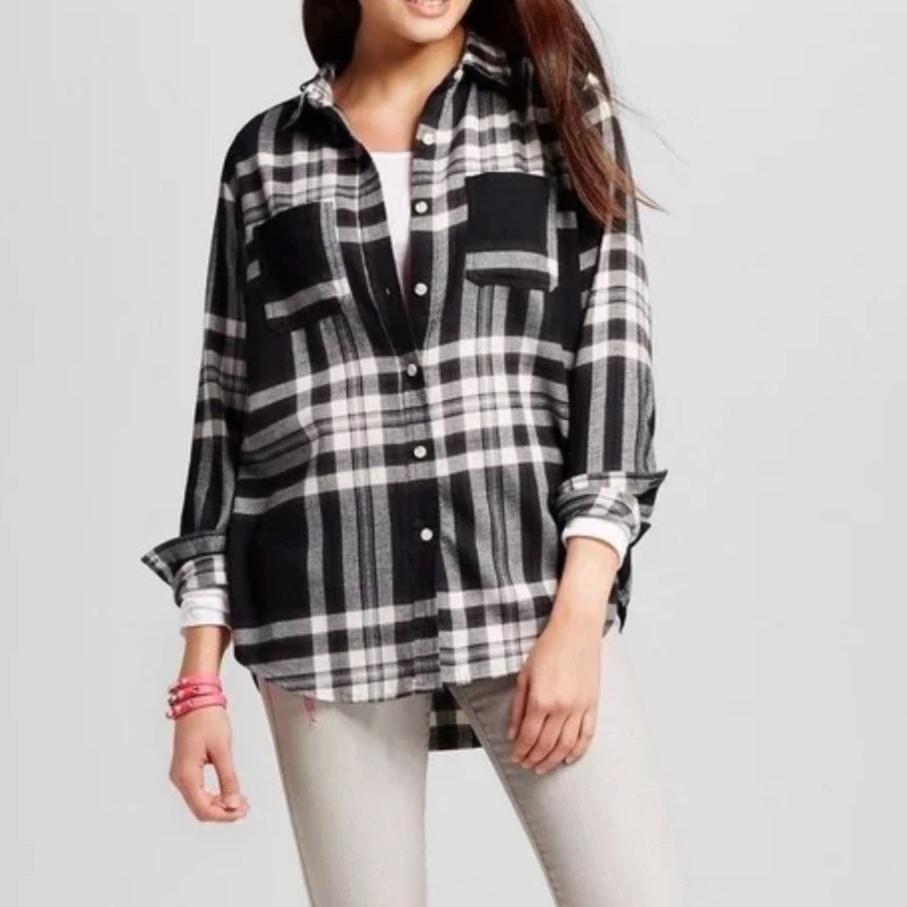 Mossimo Supply Co. Shirt Small Black White Flannel Plaid Button-Down Boyfriend